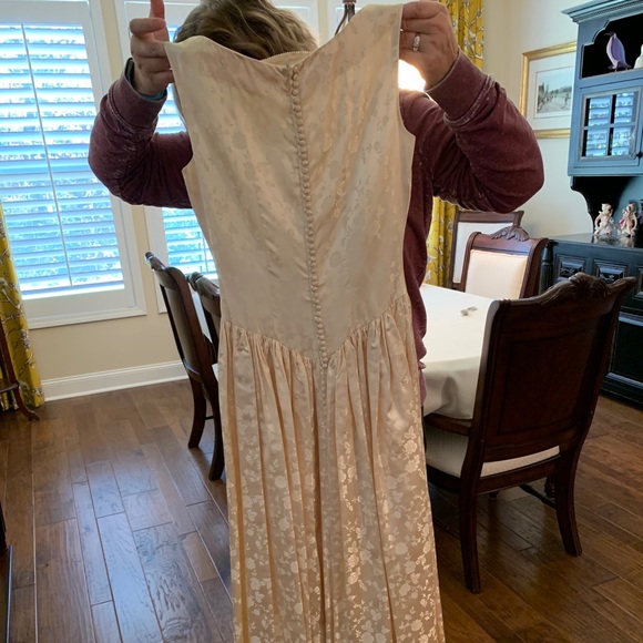 Vintage 1961 Handmade Wedding Dress w/veil sz 6-8 - Picture 13 of 16